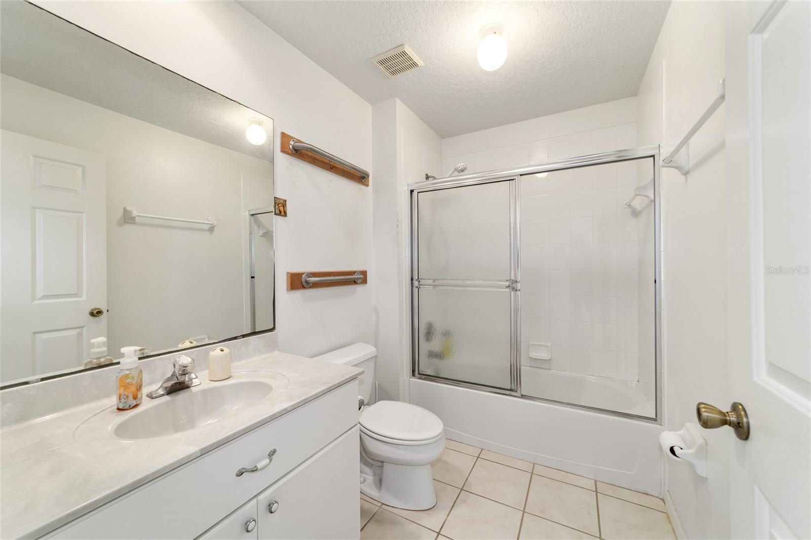 Image 38 of 71 For 5007 Kelso Street