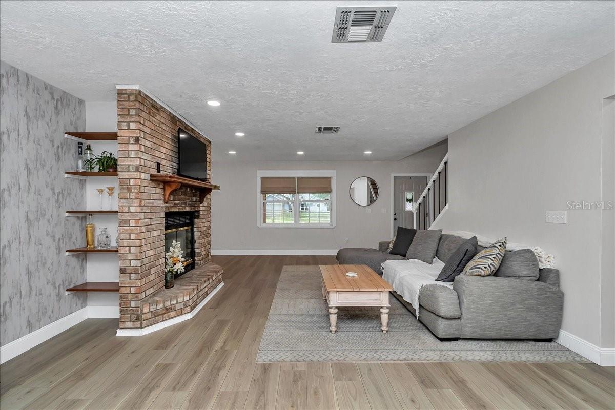Image 16 of 70 For 12677 53rd Terrace Road