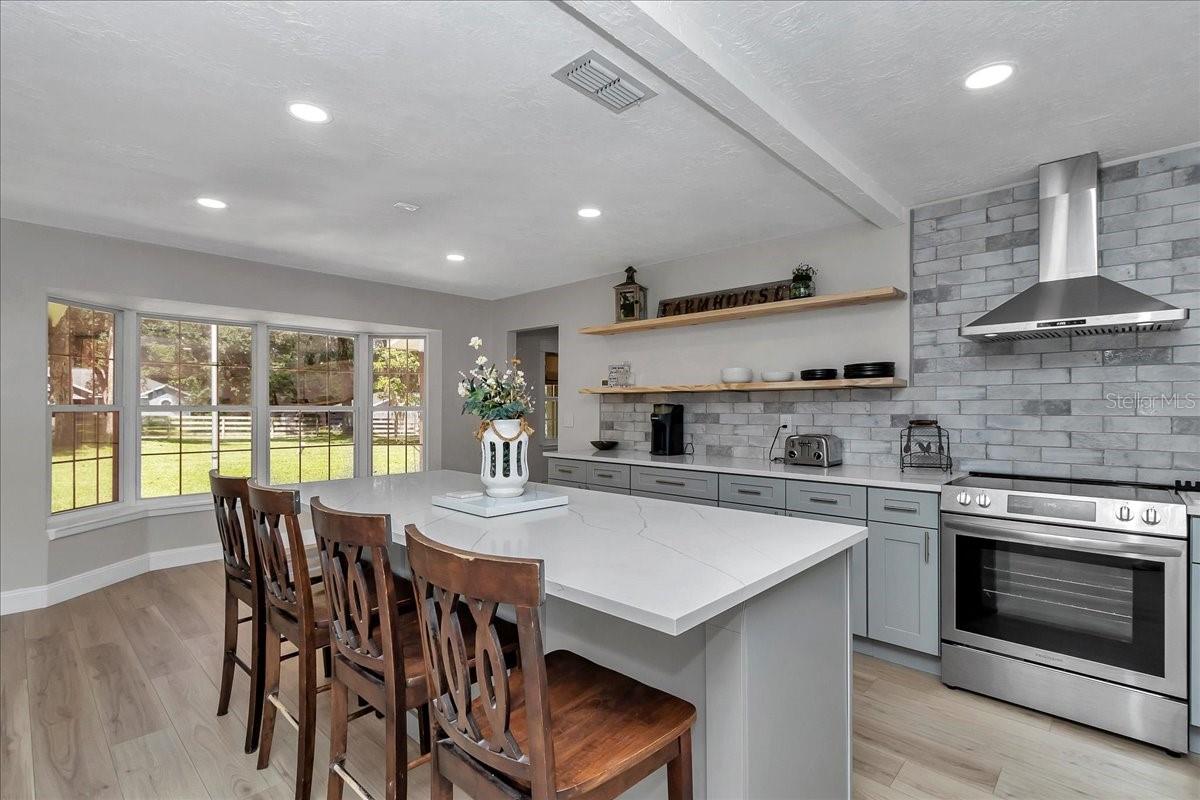 Image 17 of 70 For 12677 53rd Terrace Road