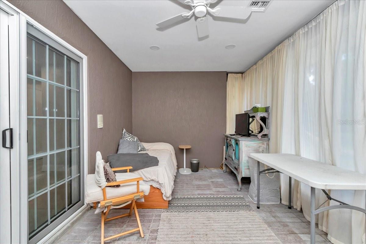Image 31 of 70 For 12677 53rd Terrace Road