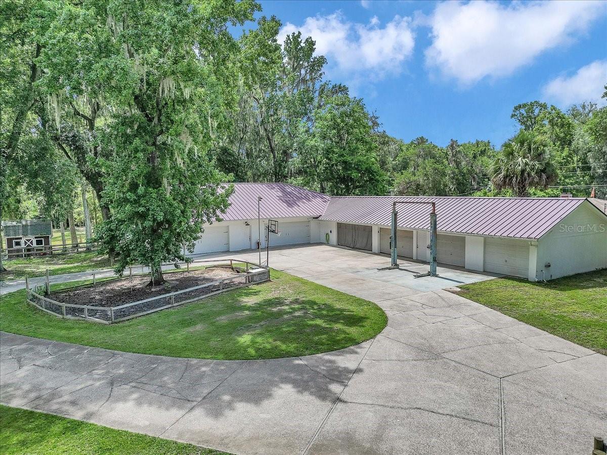 Image 44 of 70 For 12677 53rd Terrace Road