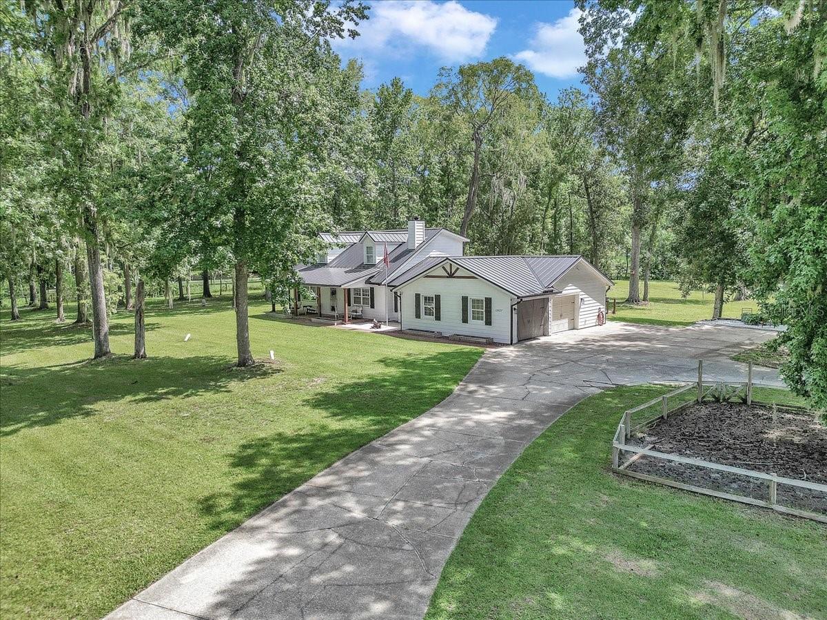 Image 5 of 70 For 12677 53rd Terrace Road