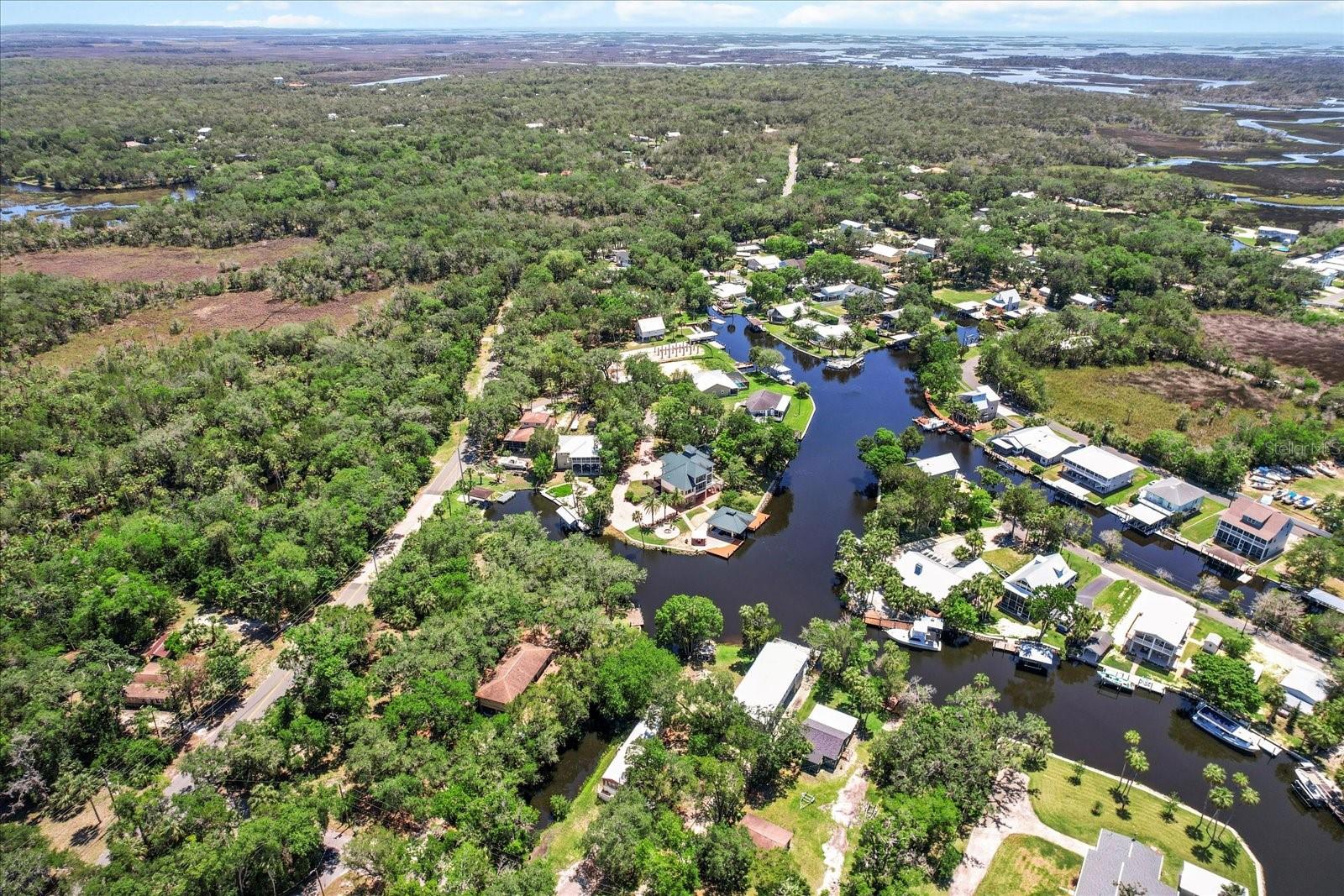 Listing photo id 63 for 5751 Beaver Point