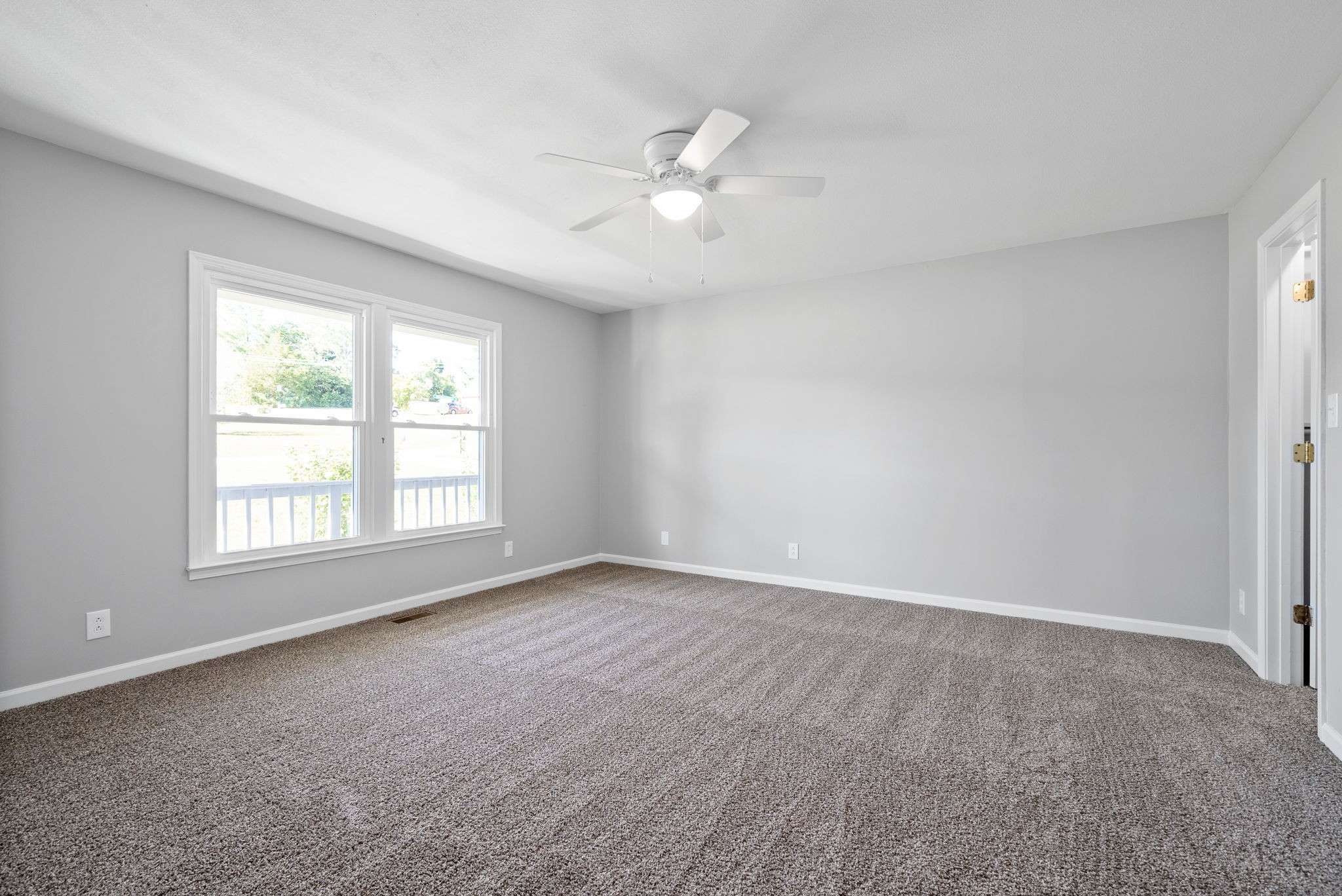 Image 14 of 50 For 2400 Forest Drive 231