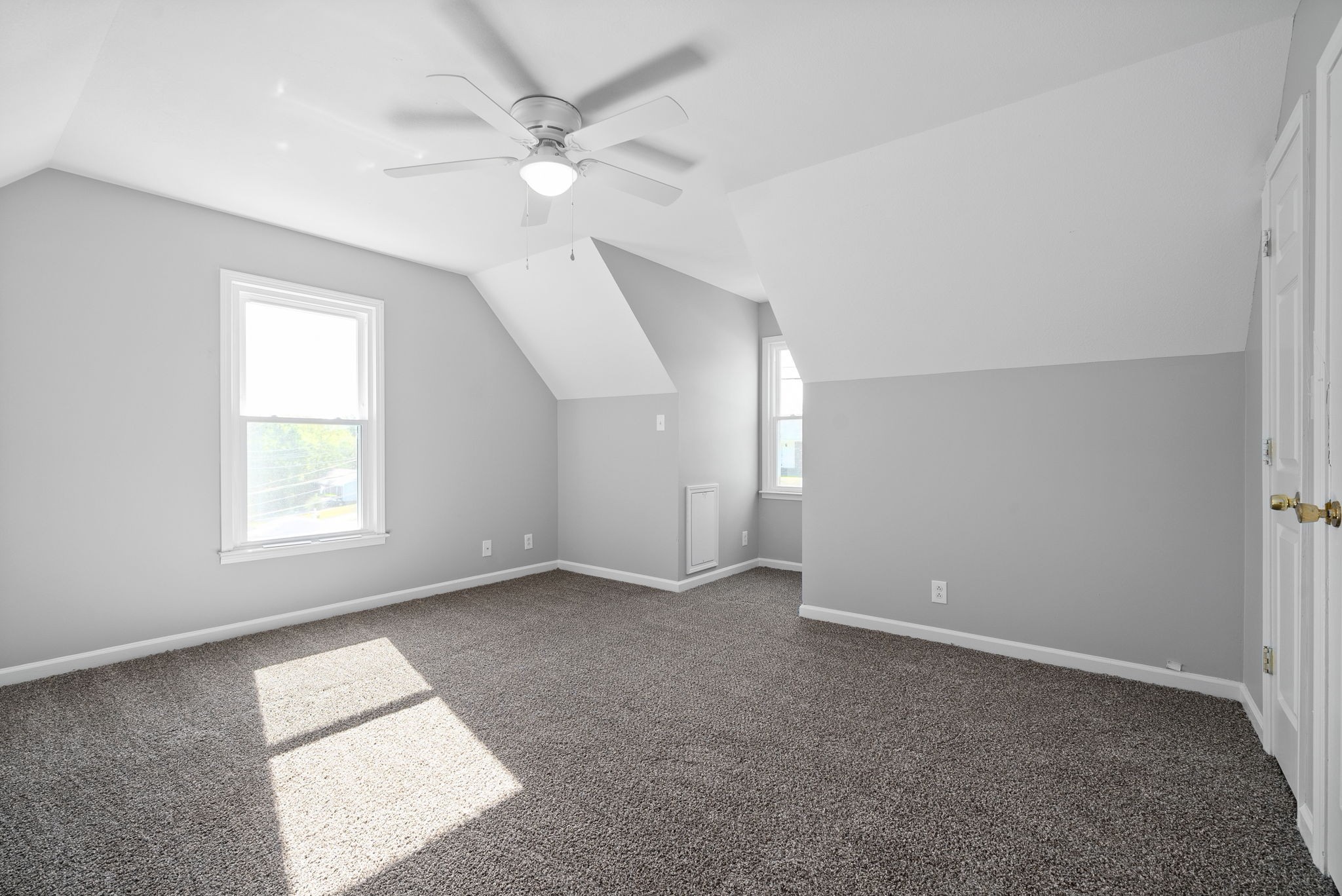 Image 19 of 50 For 2400 Forest Drive 231