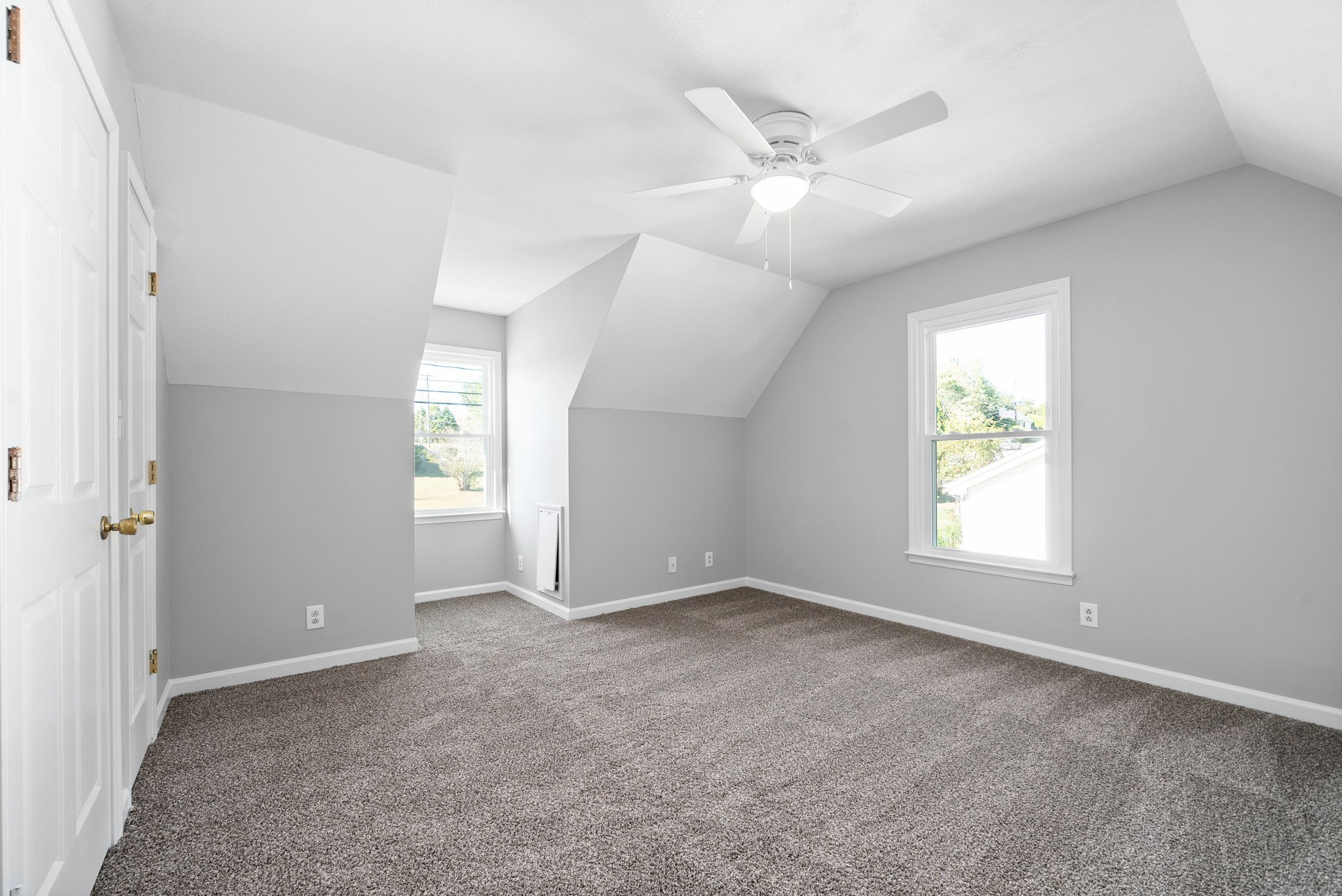 Image 22 of 50 For 2400 Forest Drive 231
