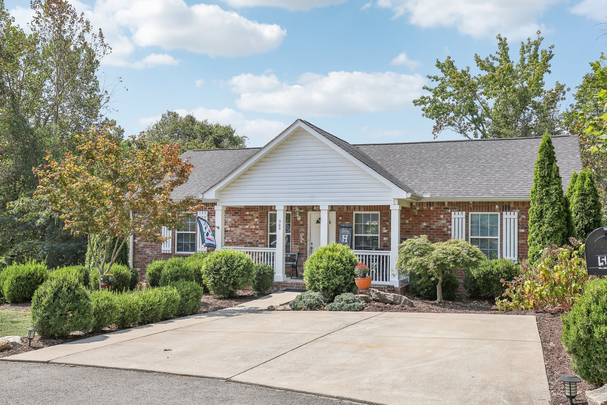 Image 4 of 16 For 13319 106th Place