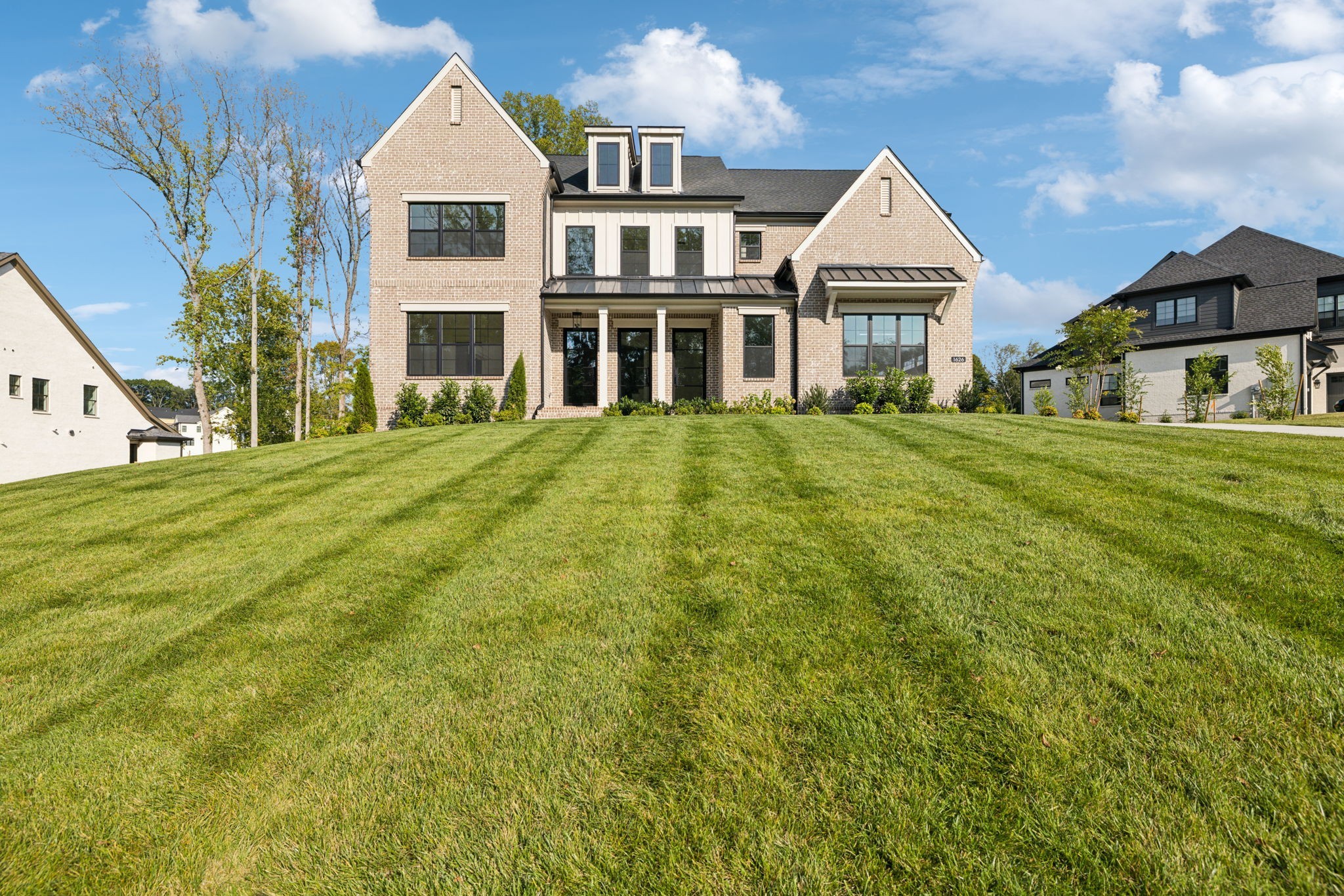 Image 2 of 18 For 3021 Beard Road