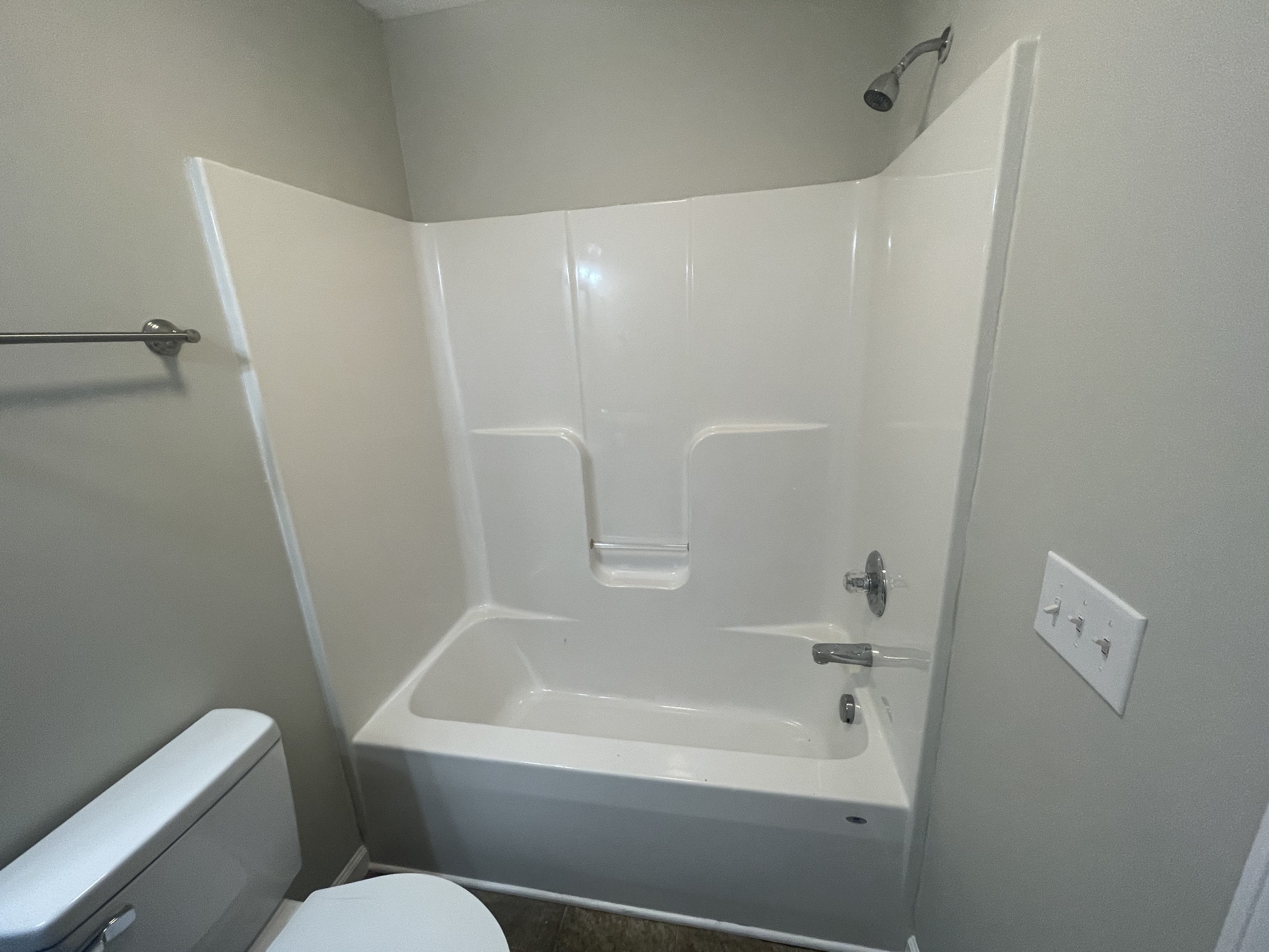 Image 14 of 54 For 8142 59th Avenue