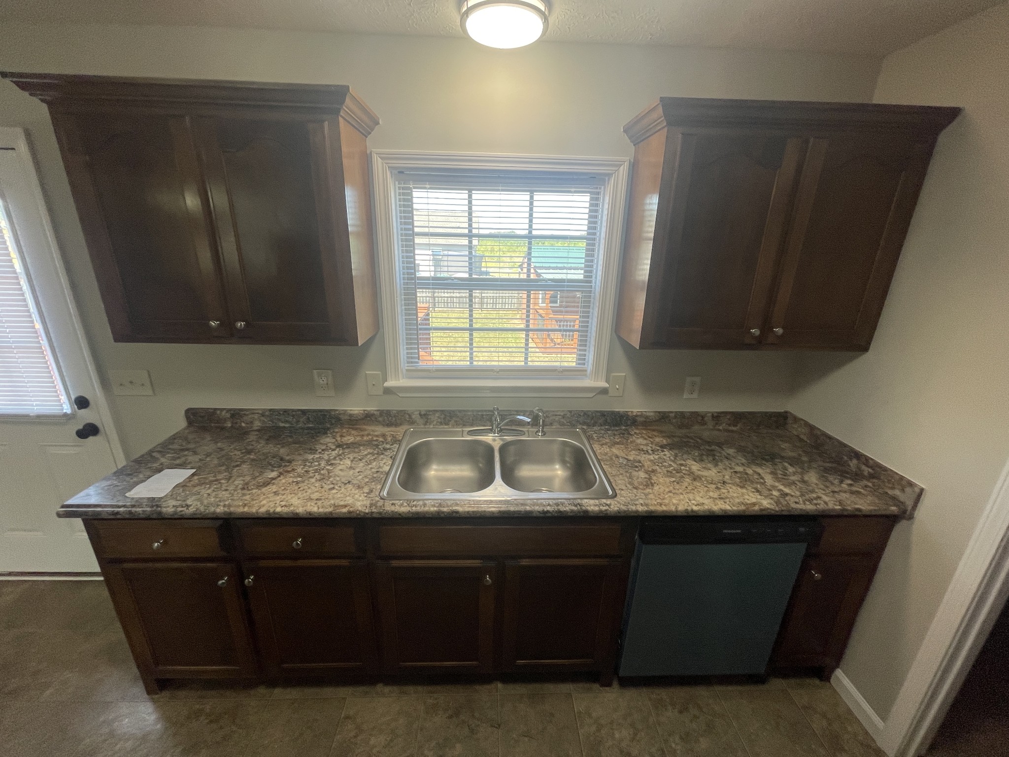 Image 5 of 54 For 8142 59th Avenue