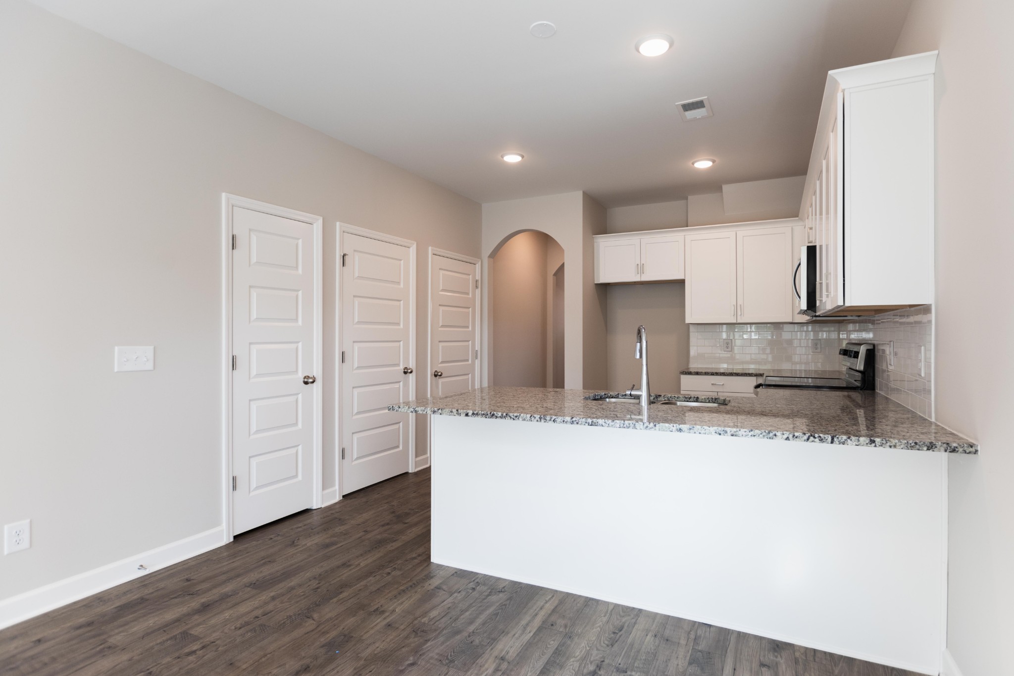 Image 3 of 41 For 4673 115th Street