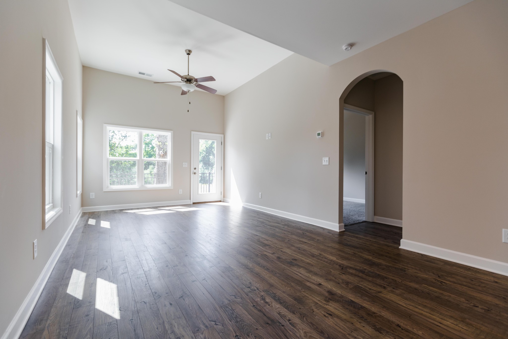 Image 6 of 41 For 4673 115th Street
