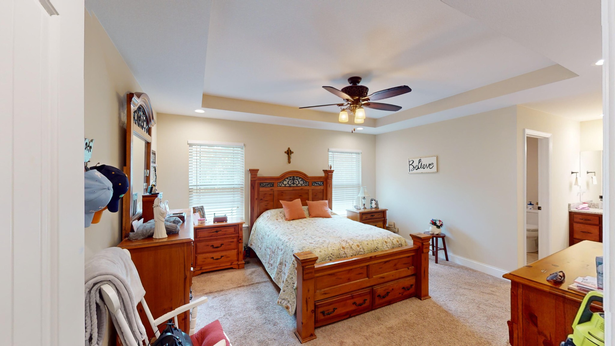 Listing photo id 6 for 944 Silver Springs Boulevard