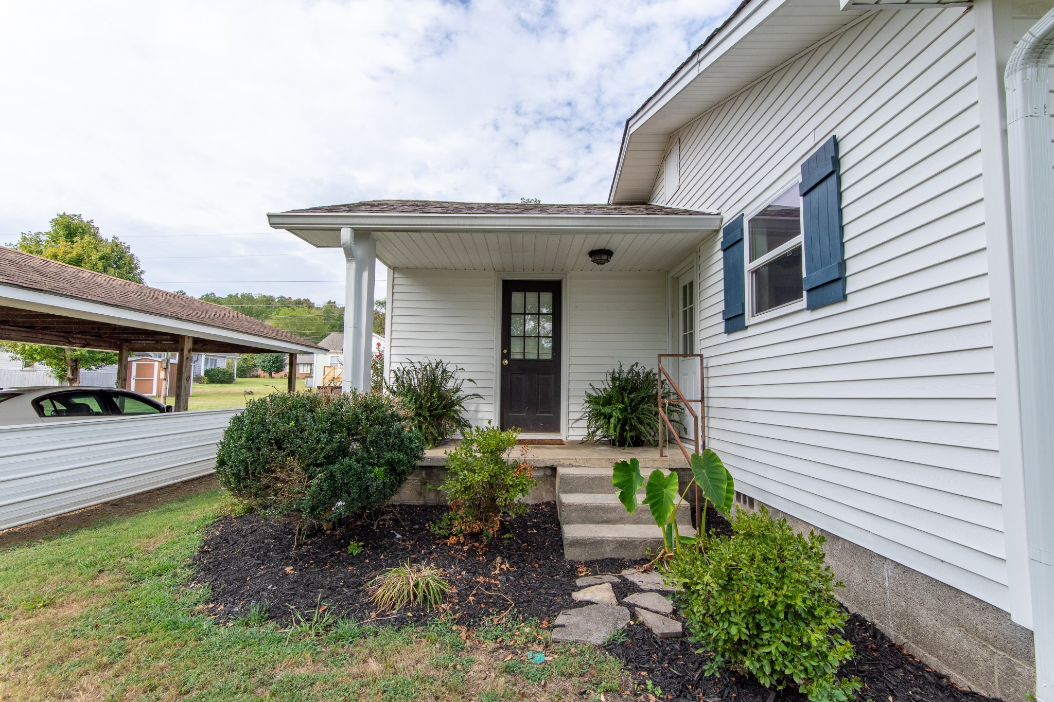 Image 3 of 28 For 9253 58th Circle