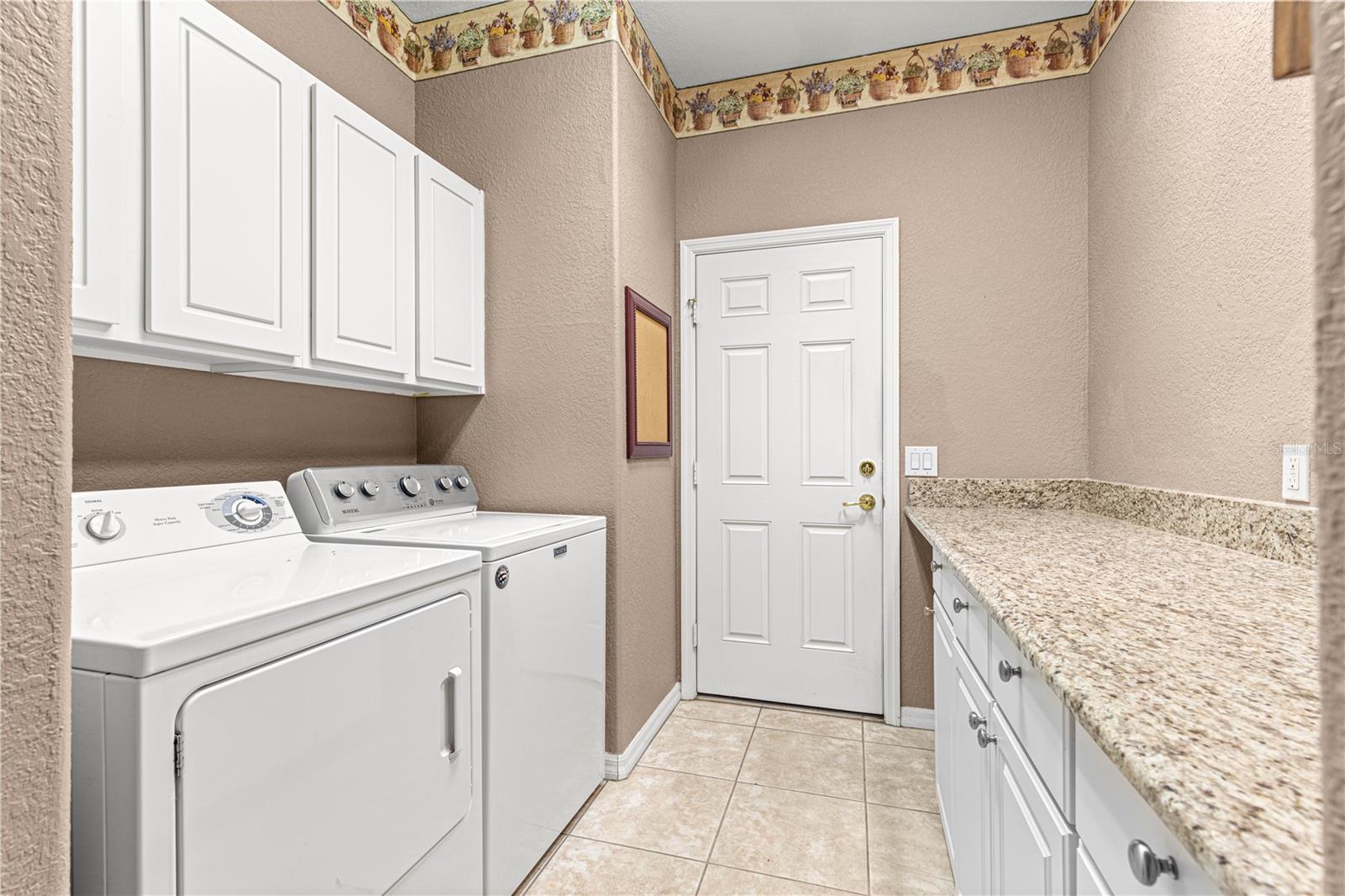 Image 40 of 72 For 8961 130th Loop