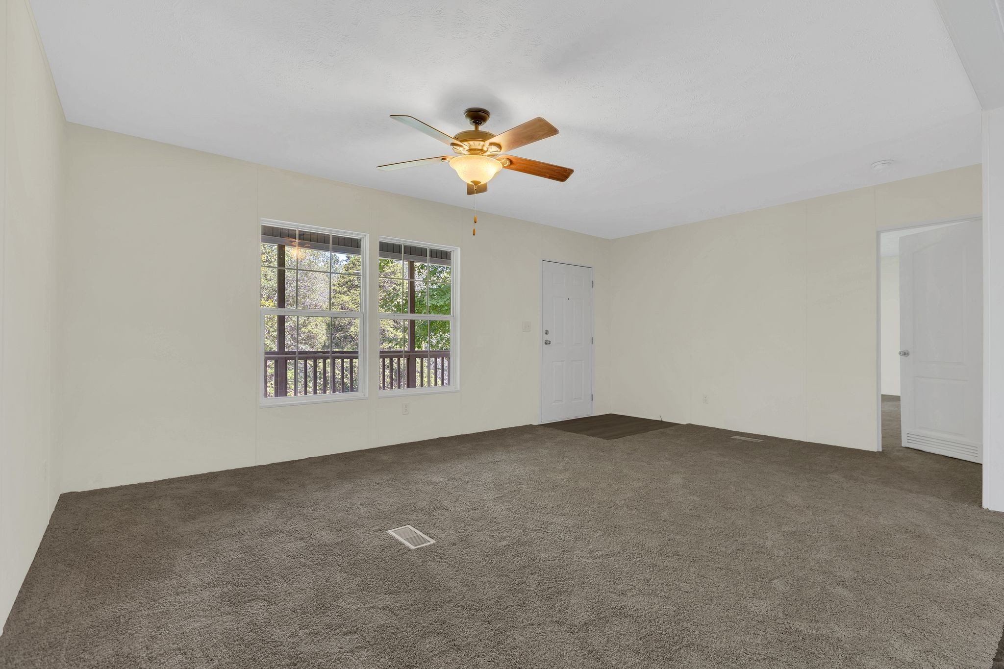 Image 11 of 82 For 9935 98th Lane