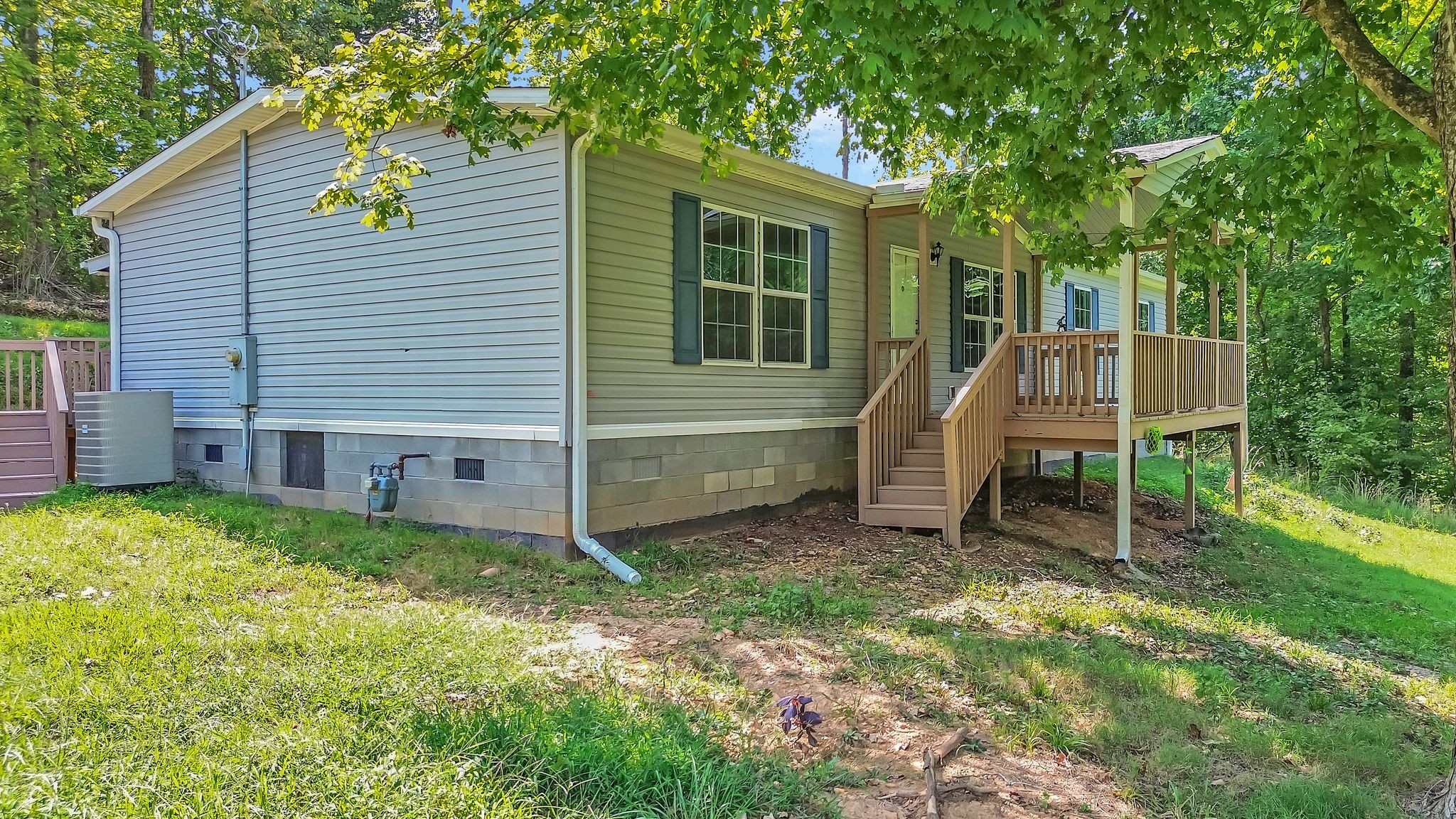 Image 36 of 82 For 9935 98th Lane