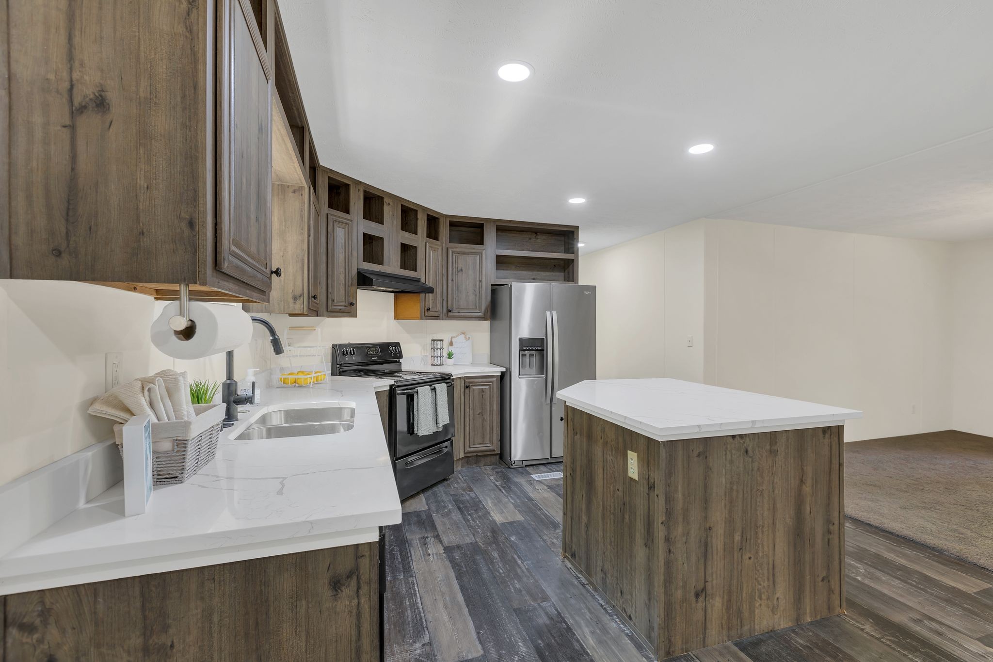 Image 7 of 82 For 9935 98th Lane