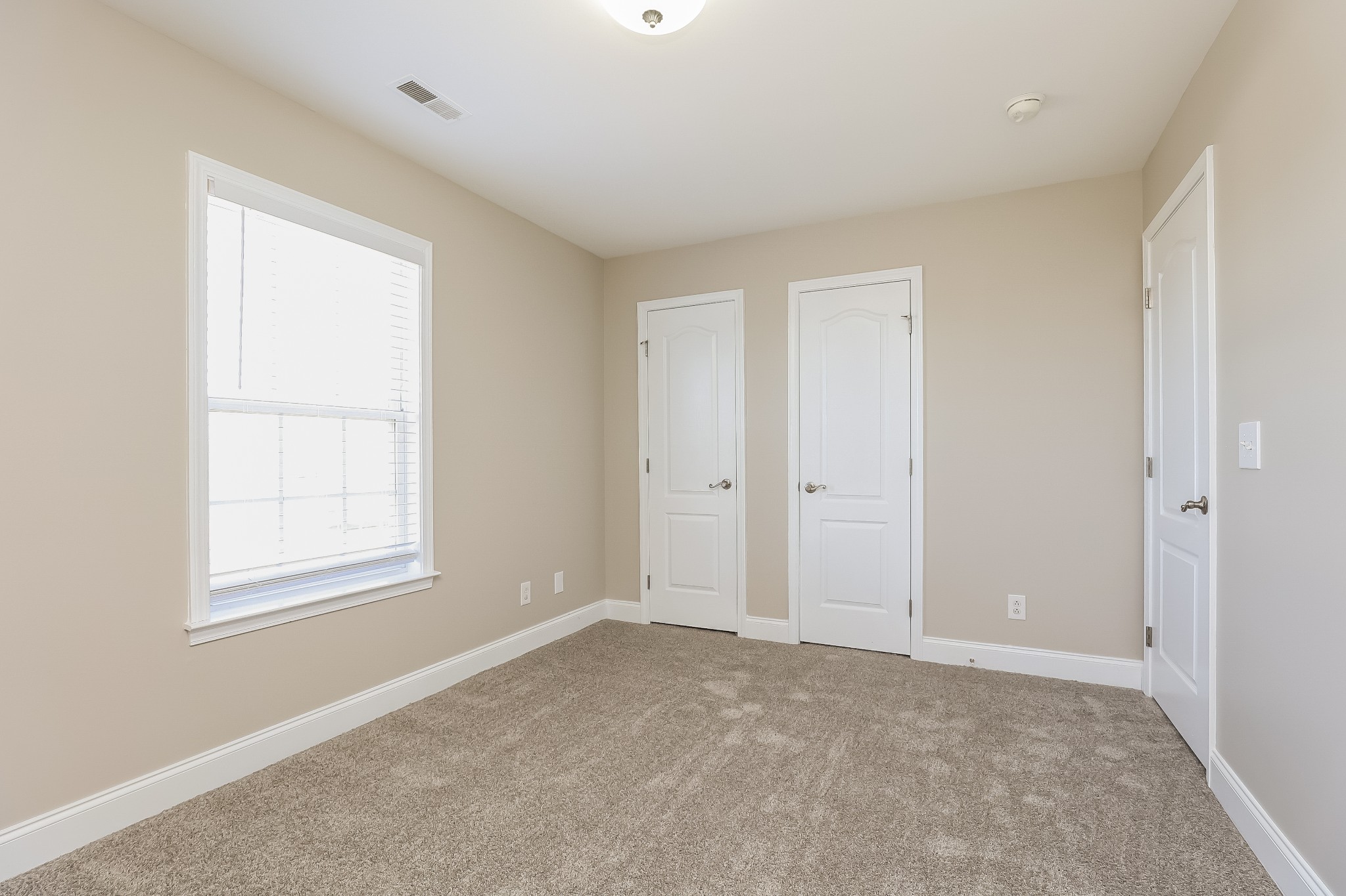 Image 11 of 41 For 9606 Caressa Way