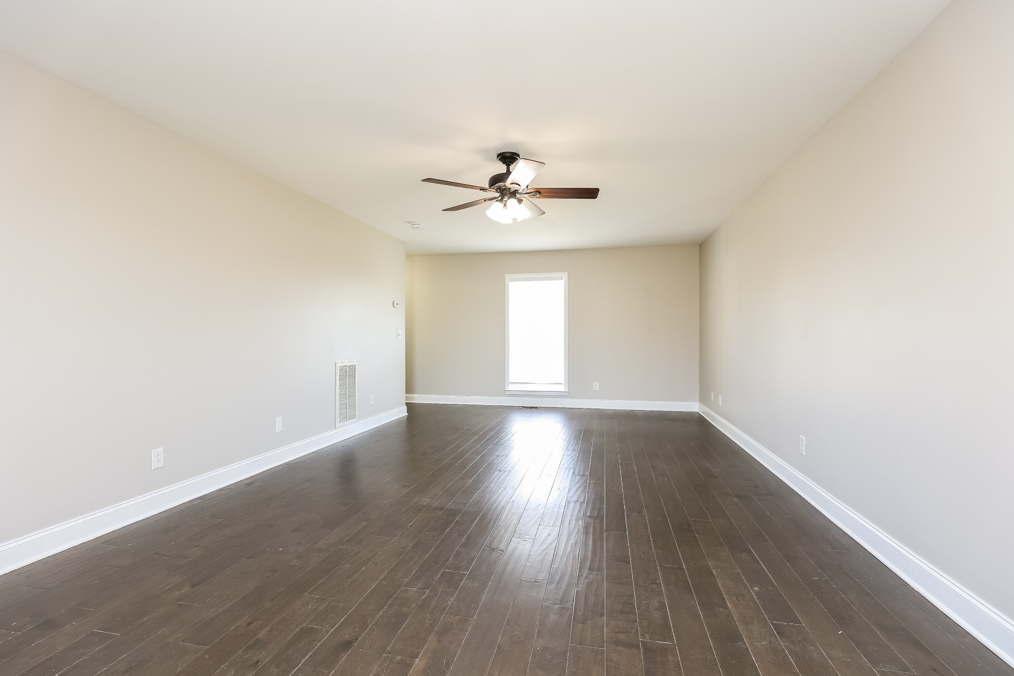 Image 6 of 41 For 9606 Caressa Way