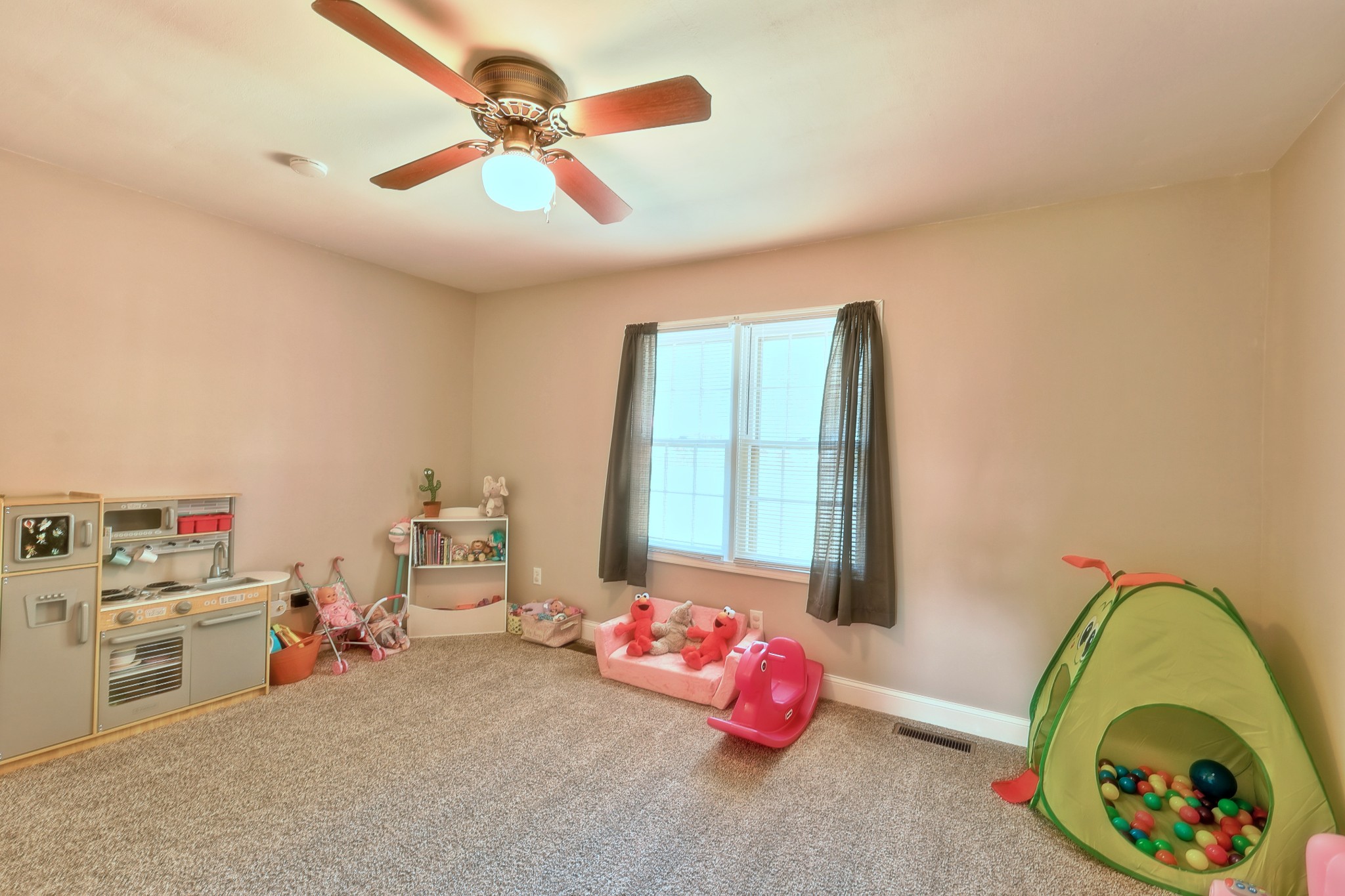 Image 8 of 25 For 14957 46th Circle
