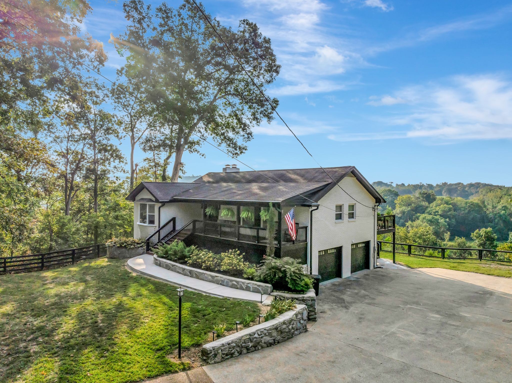 Image 4 of 26 For 8321 108th Place Road