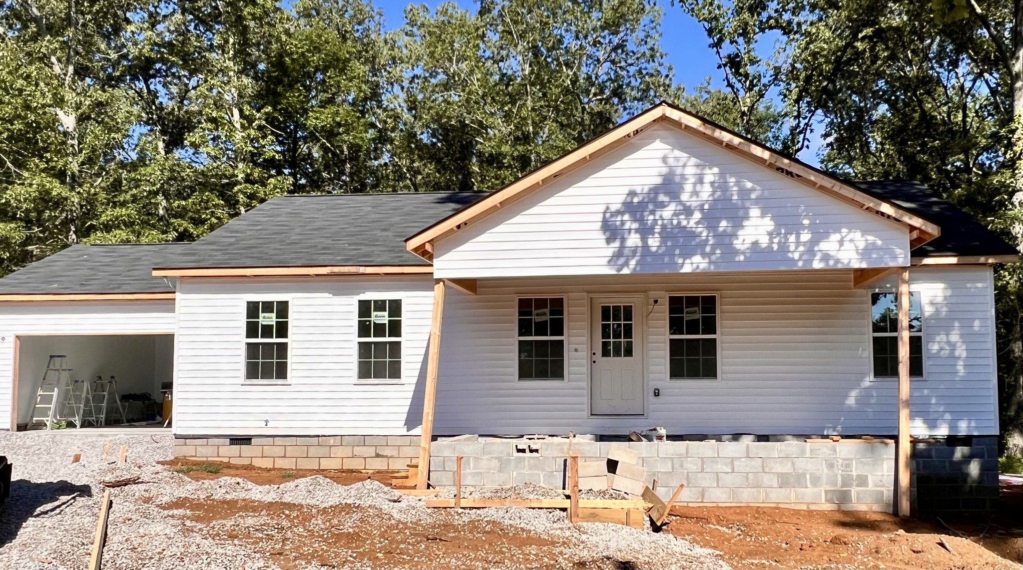 Listing photo id 2 for 11232 92nd Court