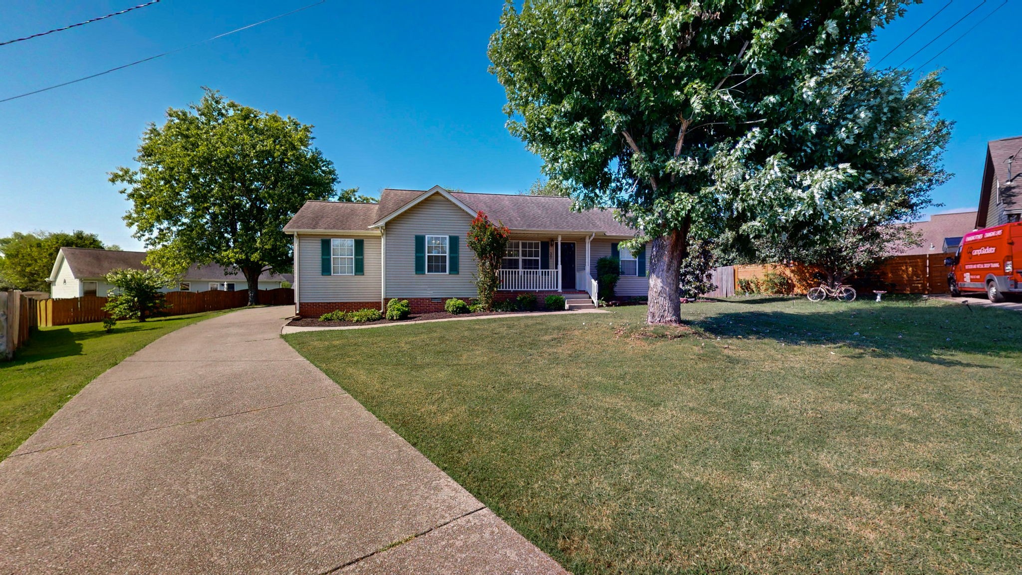 Image 3 of 78 For 5011 193rd Place