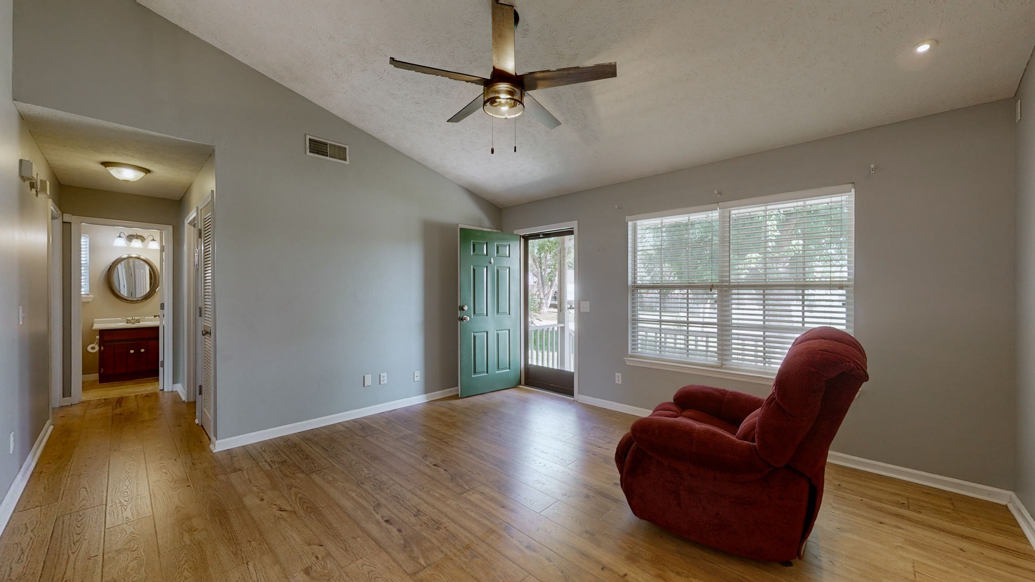 Image 6 of 78 For 5011 193rd Place