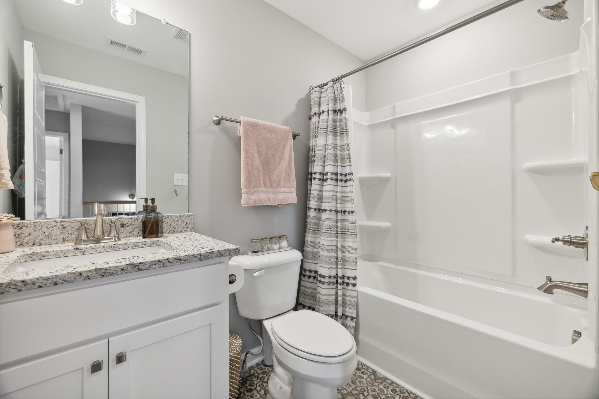 Image 18 of 35 For 1158 47th Court