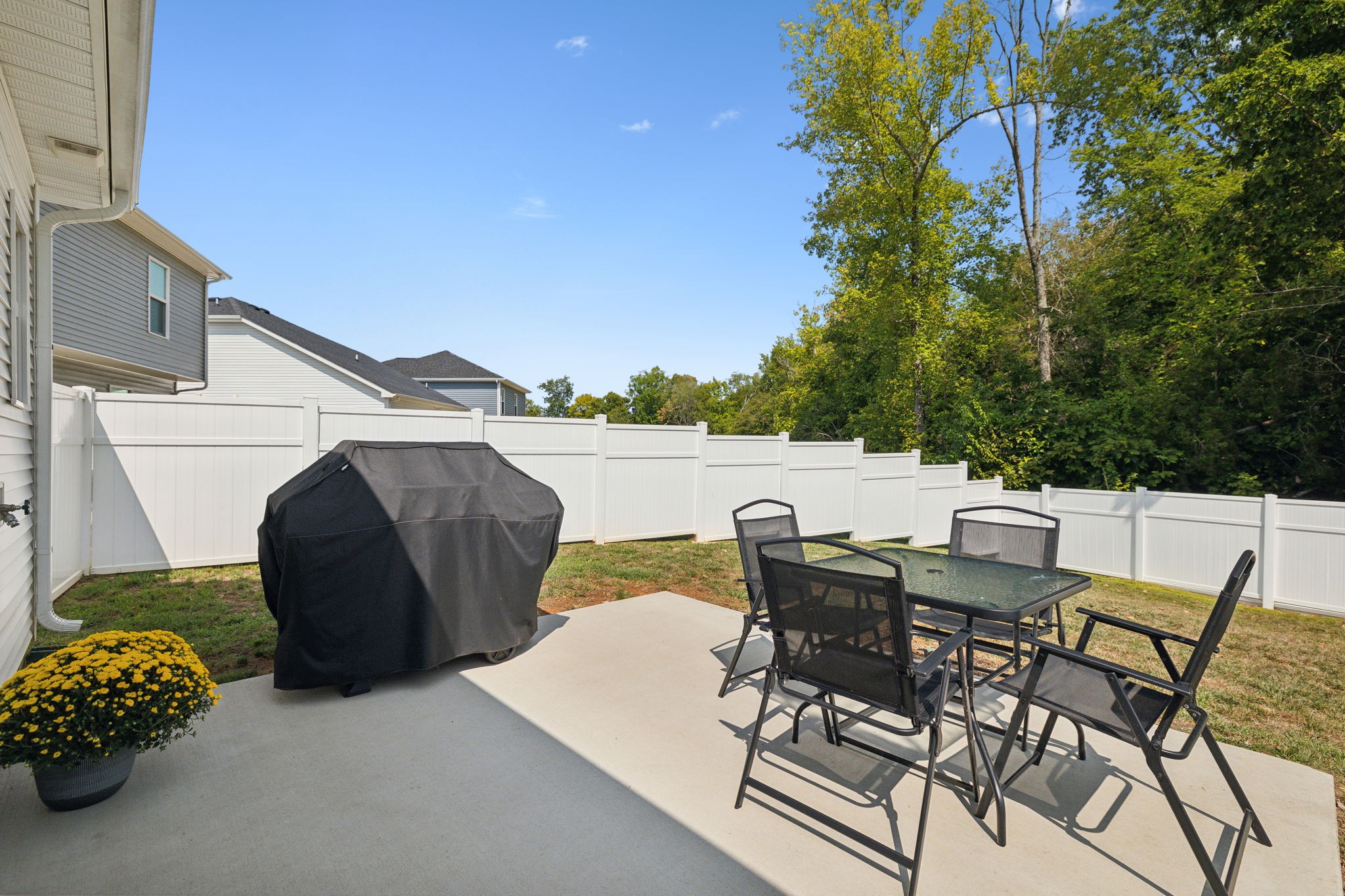 Image 19 of 35 For 1158 47th Court