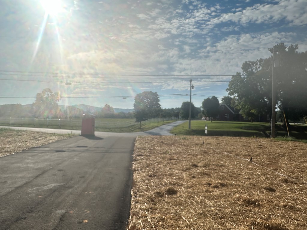 Image 6 of 19 For  17th Street 