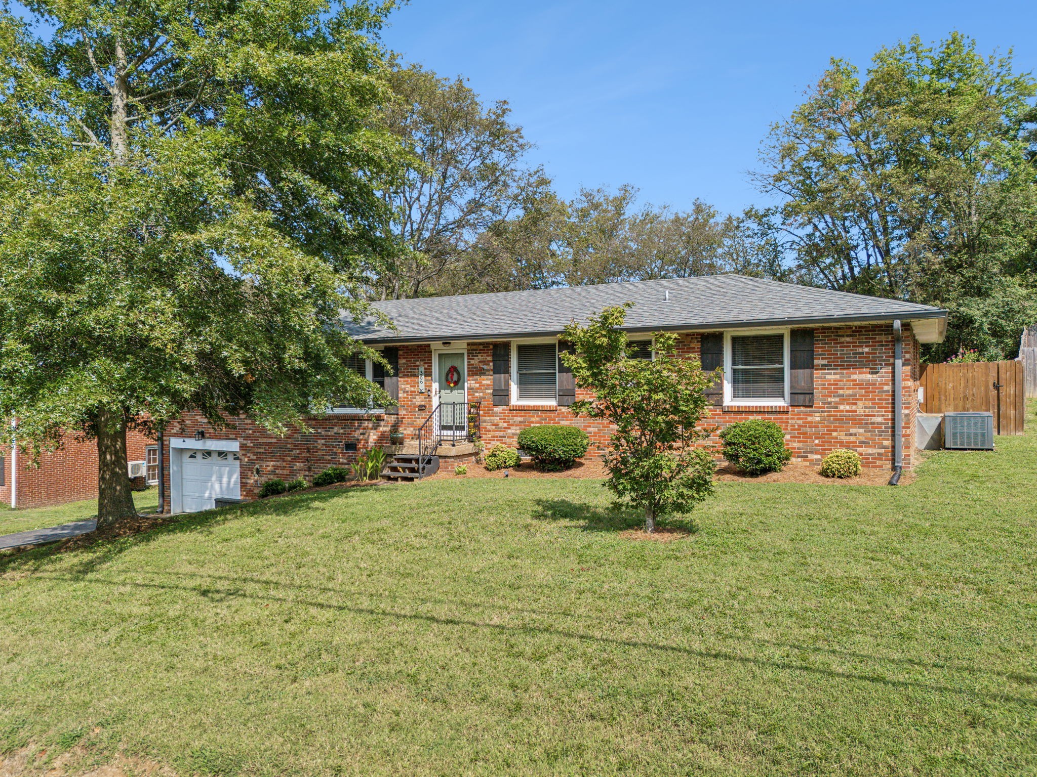 Details for 386 Bonnavale Dr, Hermitage, TN 37076