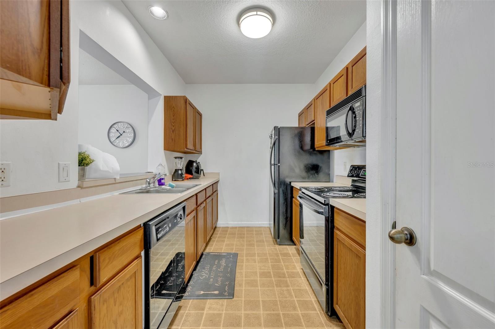 Image 13 of 21 For 4897 Cypress Wood Drive 6313