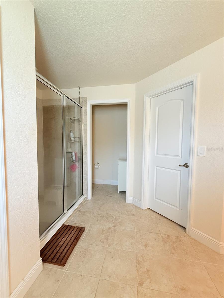 Image 19 of 41 For 186 44th Street