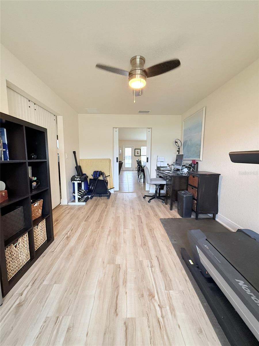 Image 21 of 41 For 186 44th Street