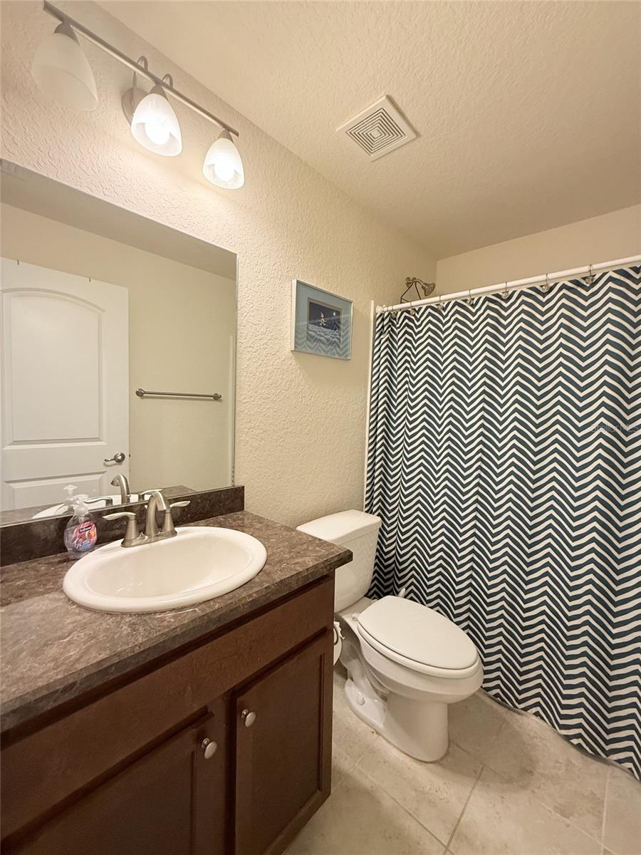 Image 26 of 41 For 186 44th Street