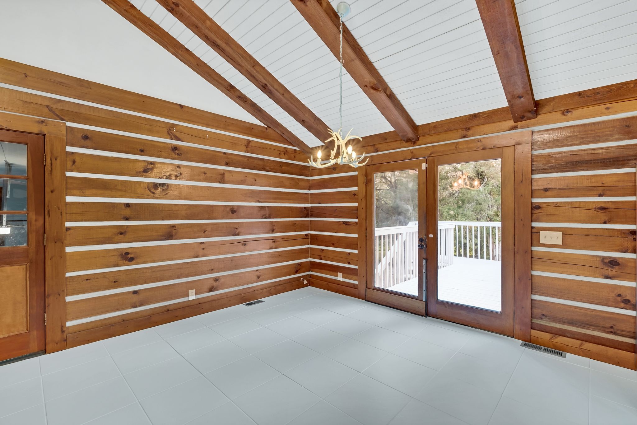 Image 12 of 55 For 1508 Winnetka Street