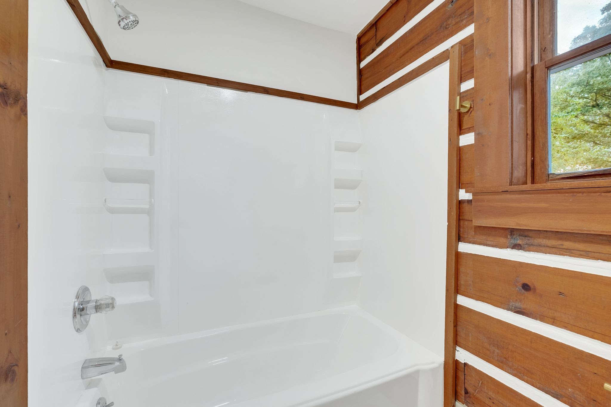 Image 18 of 55 For 1508 Winnetka Street