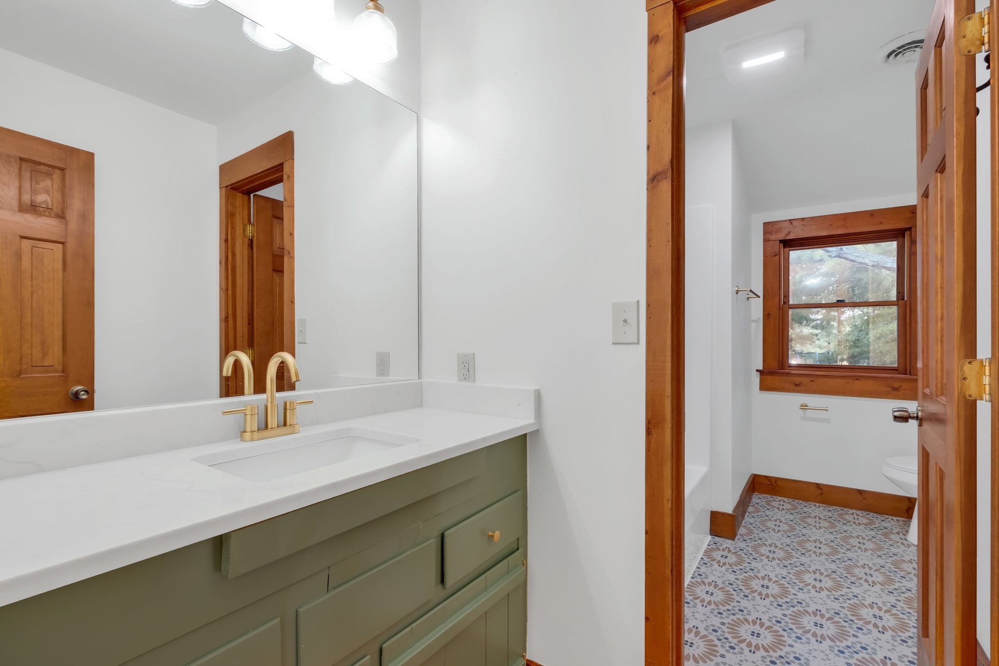 Image 26 of 55 For 1508 Winnetka Street