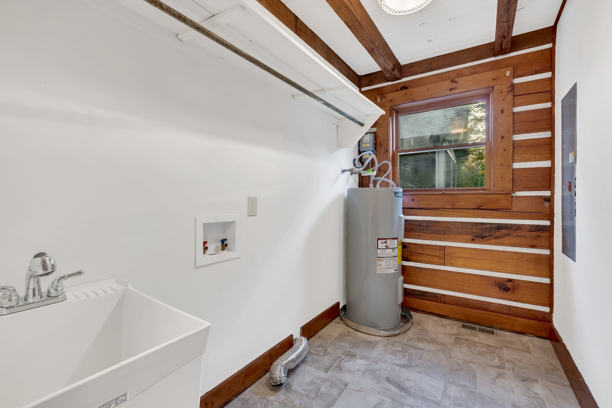 Image 30 of 55 For 1508 Winnetka Street