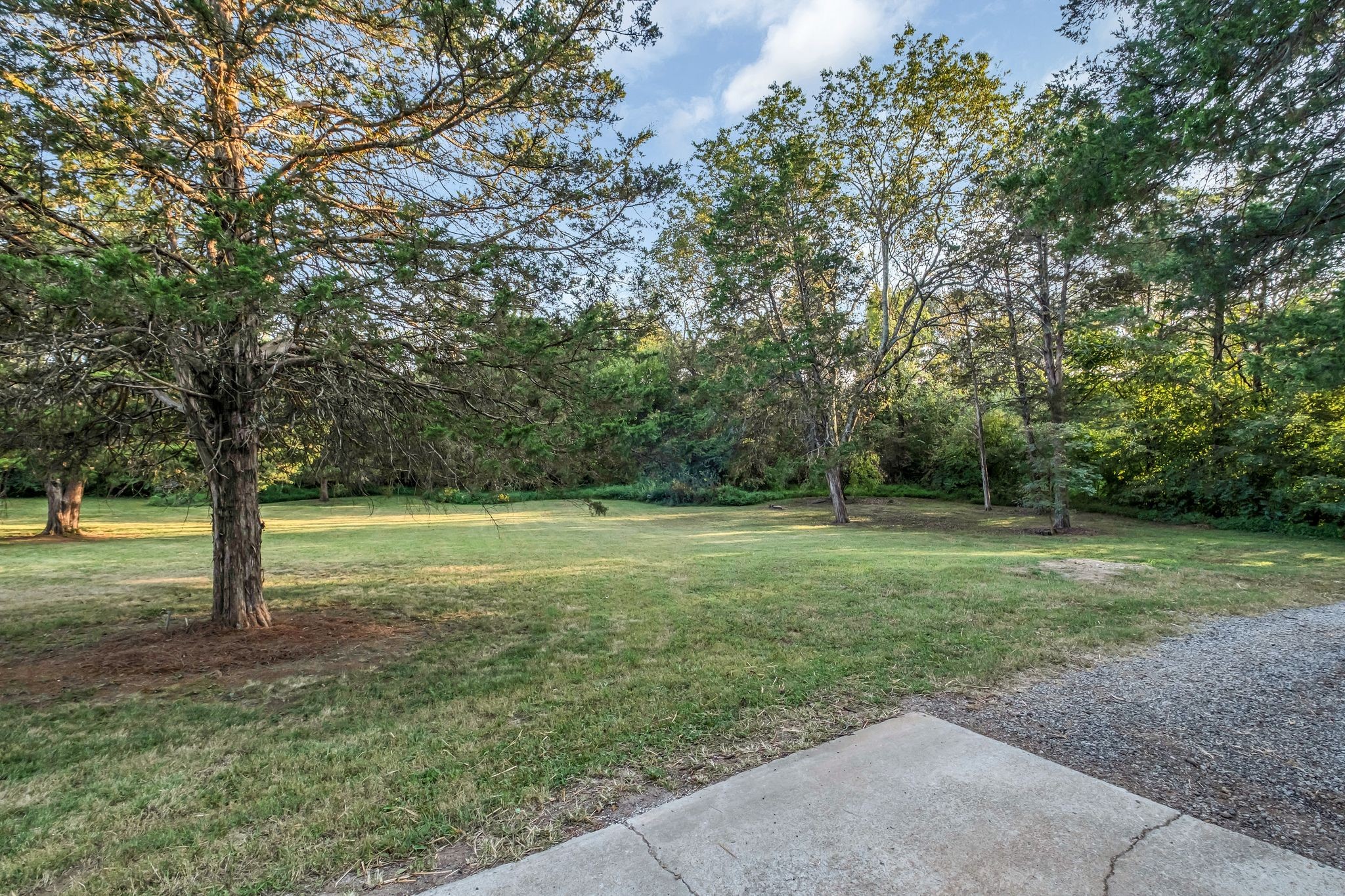 Image 36 of 55 For 1508 Winnetka Street