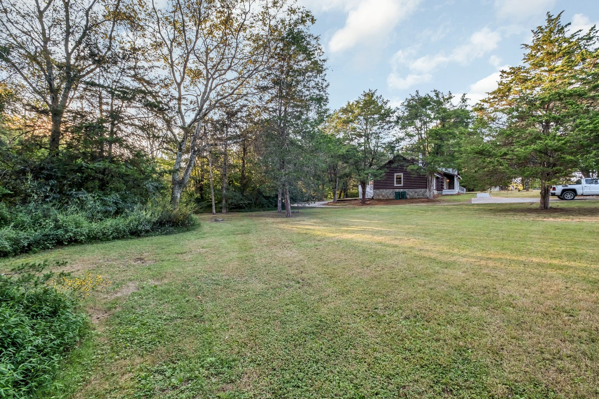 Image 38 of 55 For 1508 Winnetka Street