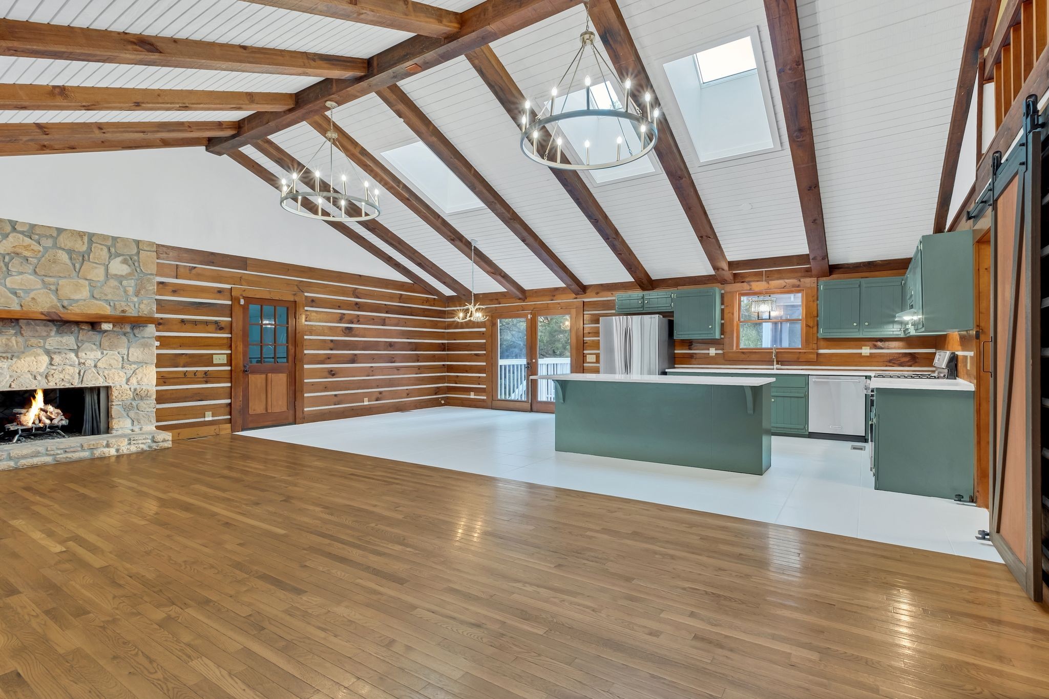 Image 8 of 55 For 1508 Winnetka Street