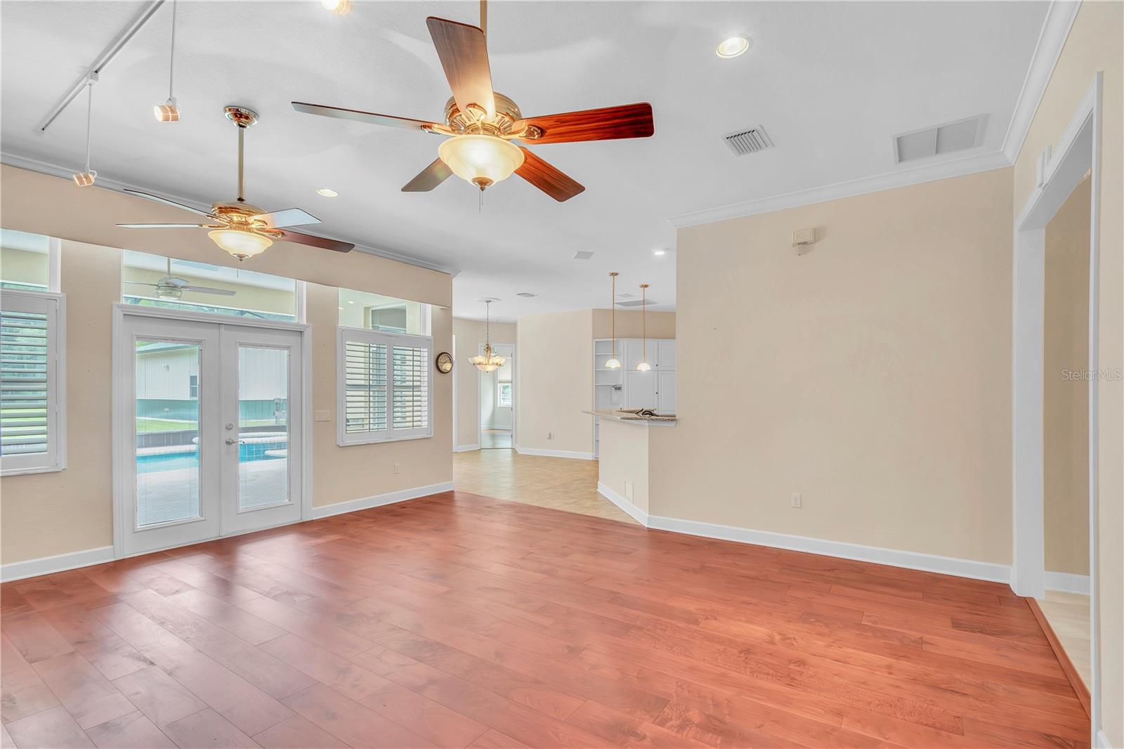 Image 15 of 77 For 767 131st Street
