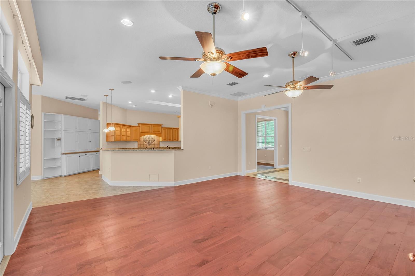 Image 16 of 77 For 767 131st Street