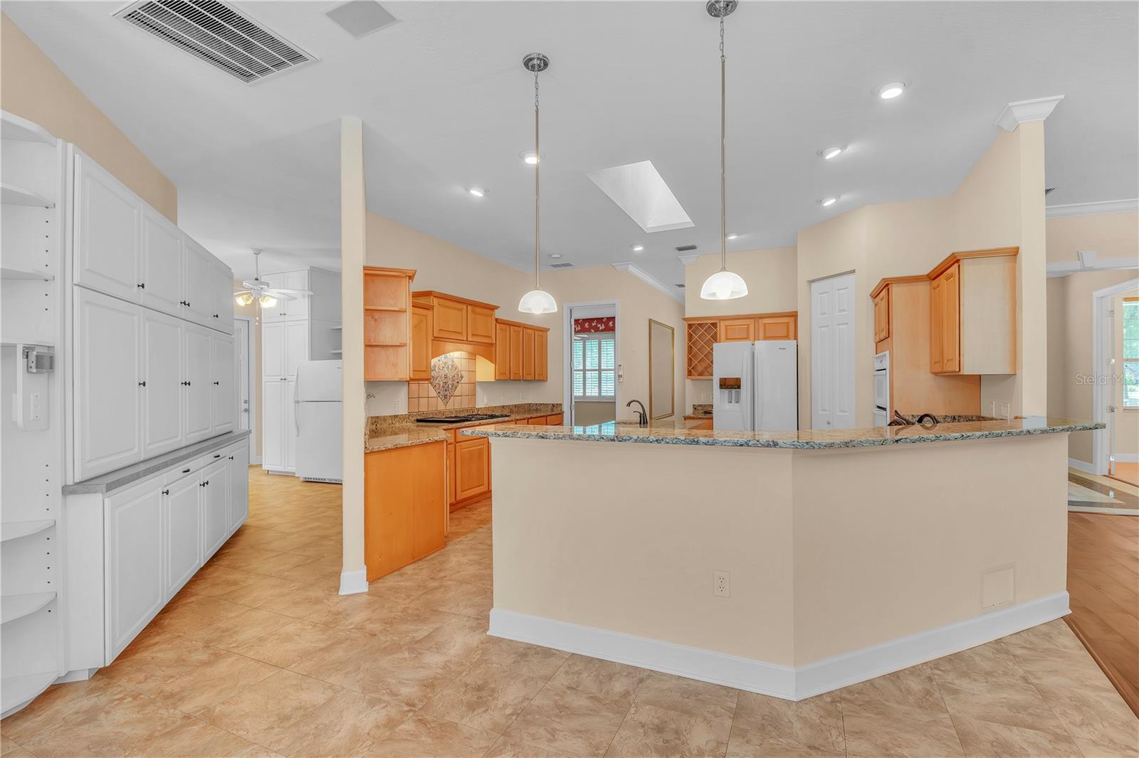 Image 18 of 77 For 767 131st Street