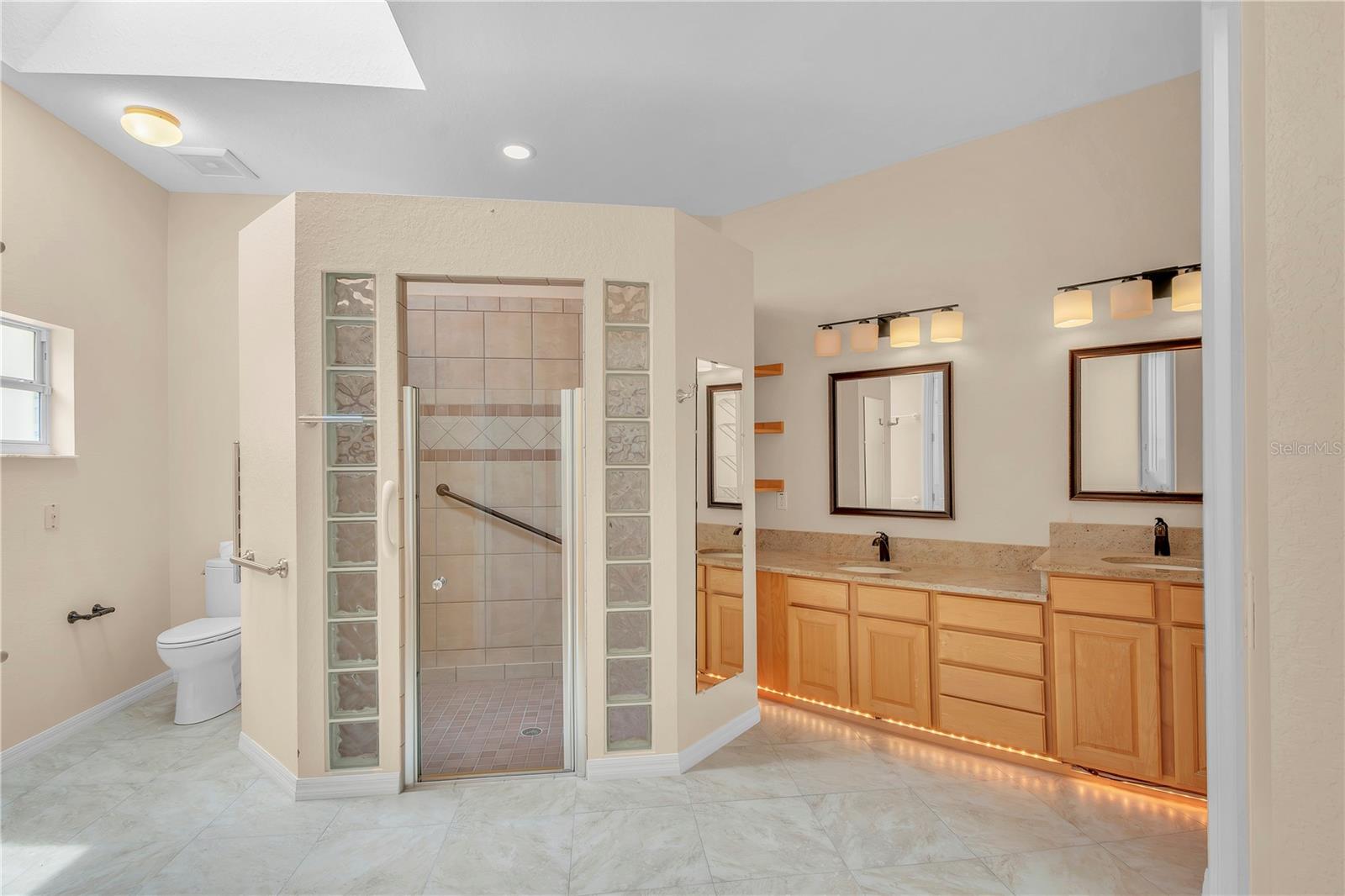 Image 31 of 77 For 767 131st Street