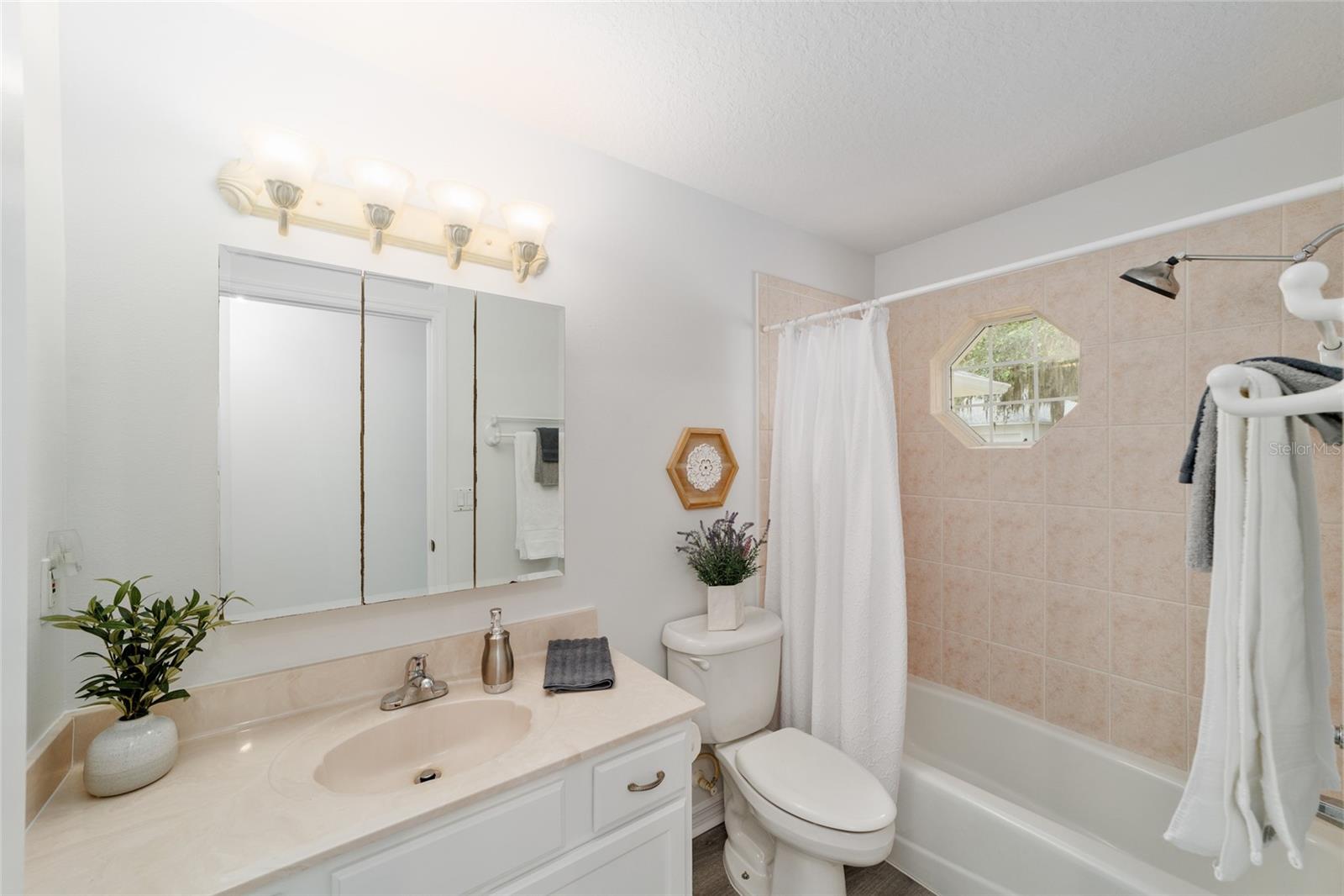 Image 27 of 43 For 2644 20 Circle