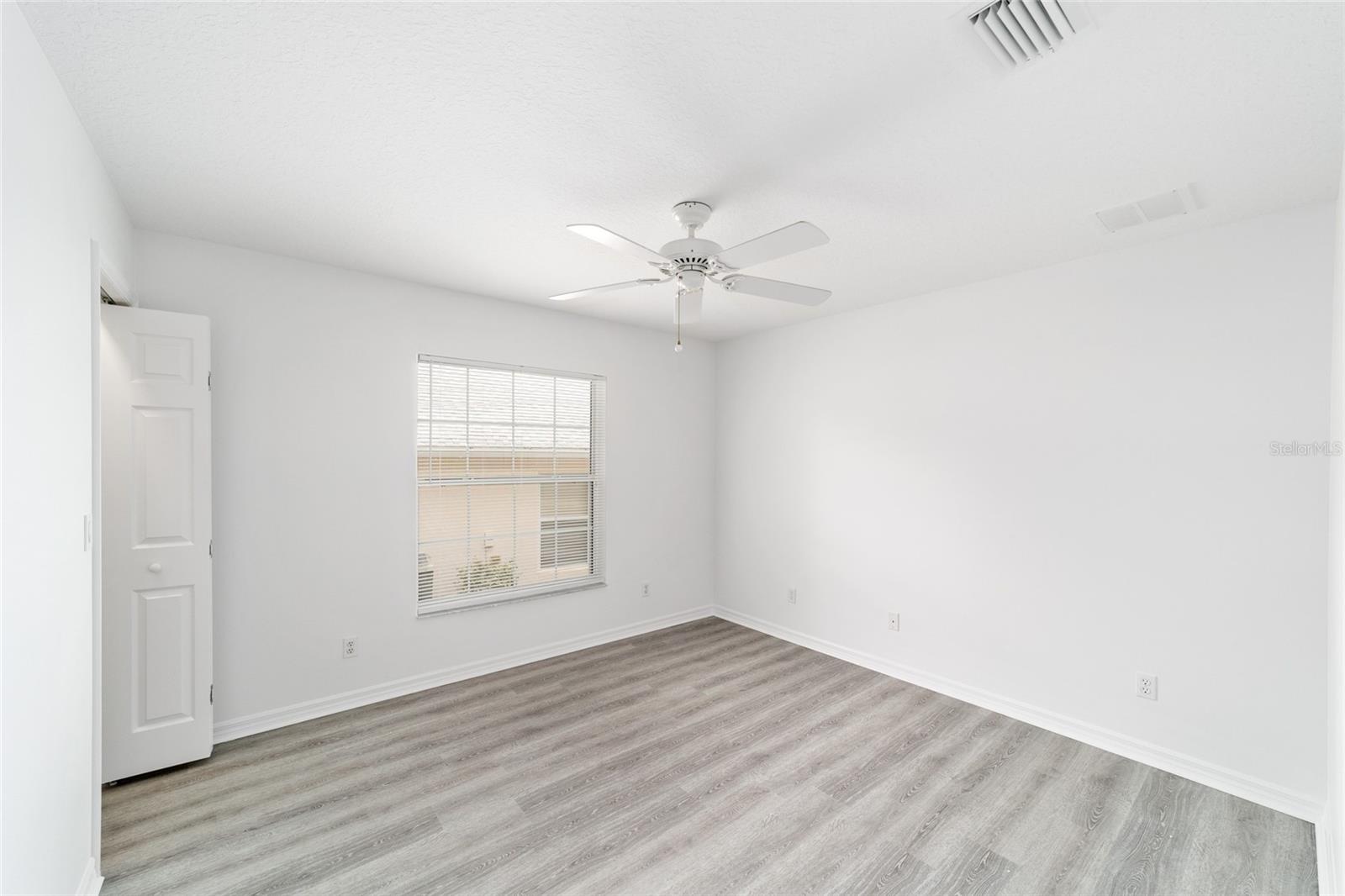 Image 28 of 43 For 2644 20 Circle